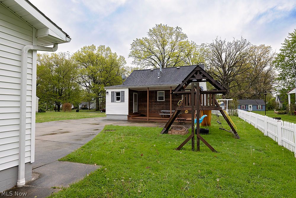 1710 Norwood Street NW Warren OH 44485