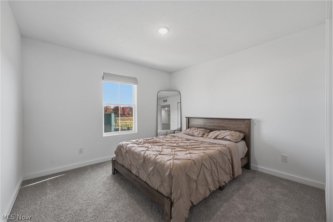 356 Jonagold Drive NE Louisville OH 44641