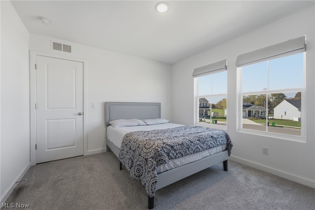 356 Jonagold Drive NE Louisville OH 44641