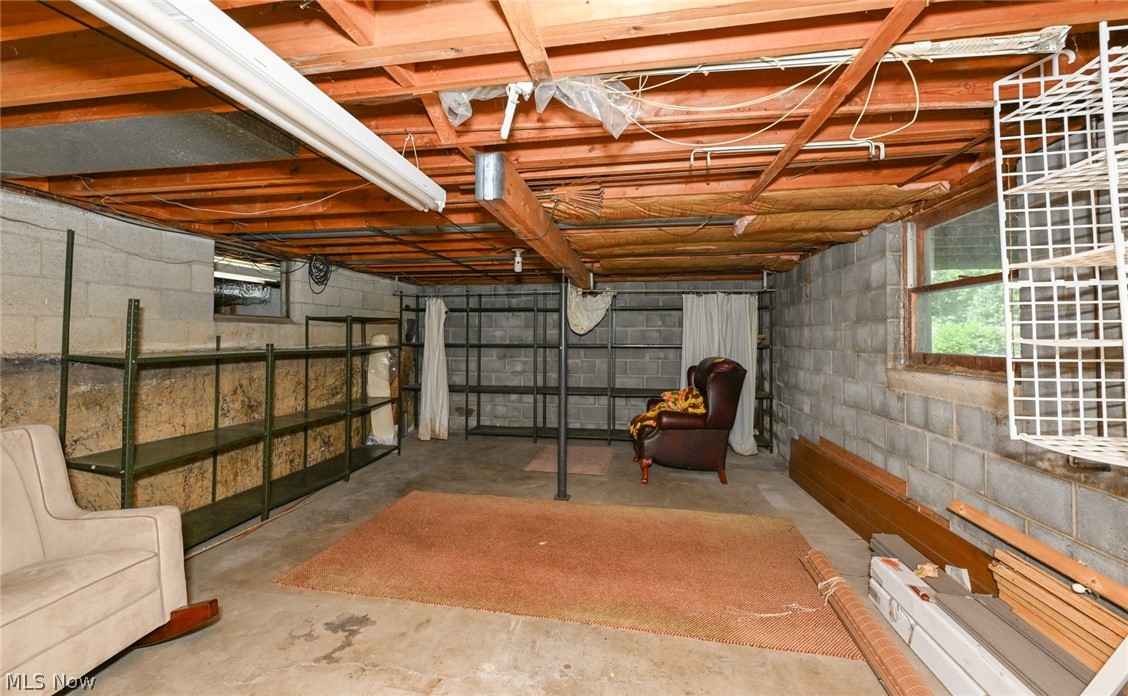 105 Grove Street Lodi OH 44254