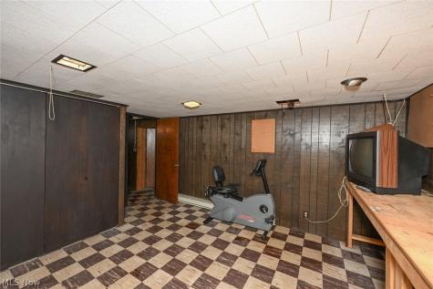 105 Grove Street Lodi OH 44254