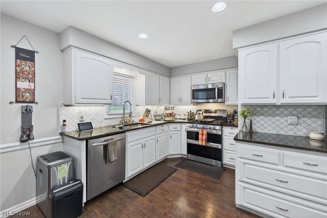 1044 Linden Lane Lyndhurst OH 44124