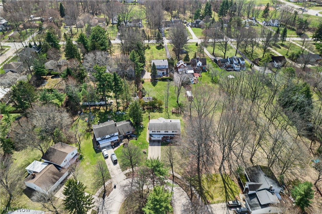 1044 Linden Lane Lyndhurst OH 44124