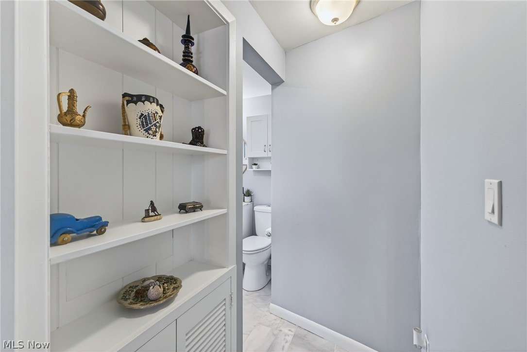 1044 Linden Lane Lyndhurst OH 44124