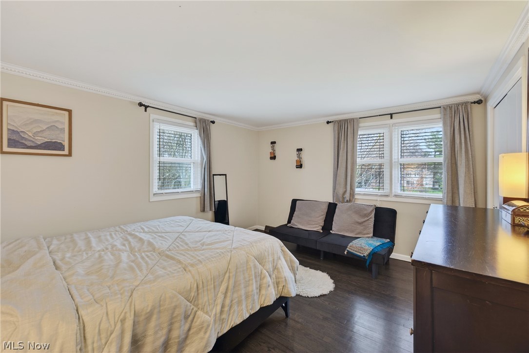 1044 Linden Lane Lyndhurst OH 44124