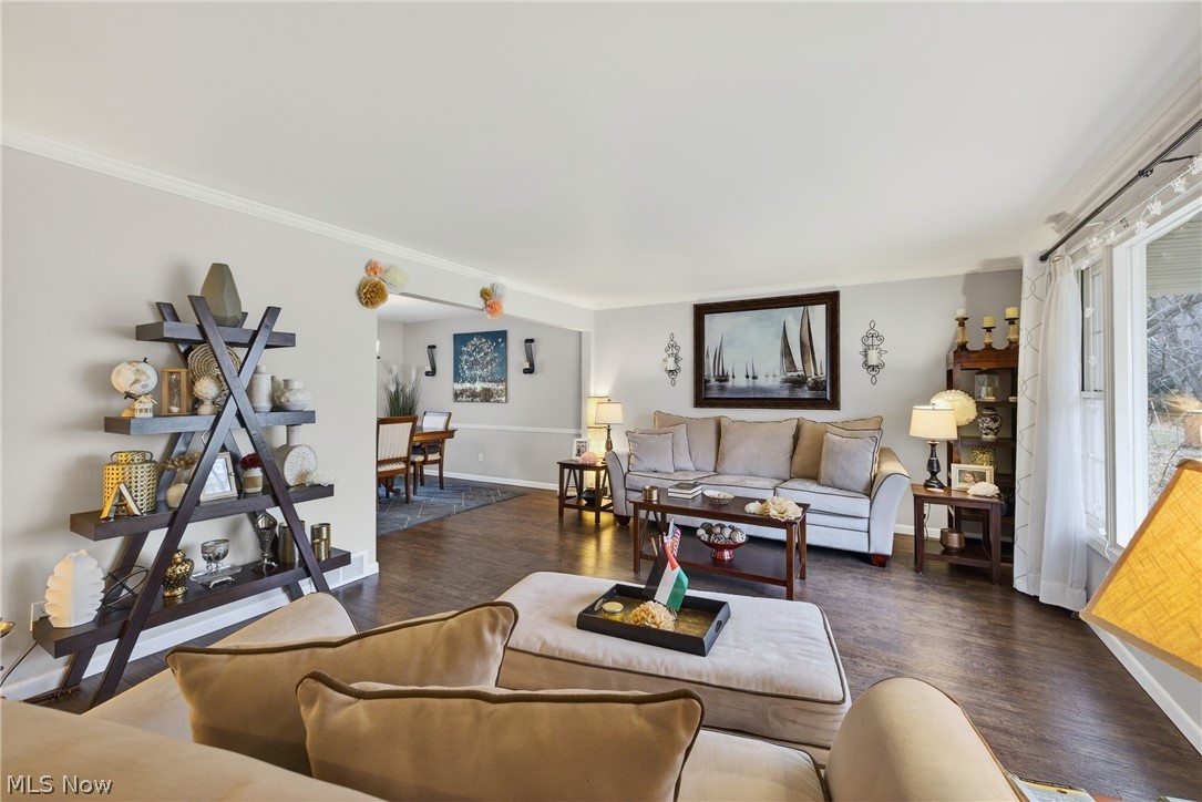 1044 Linden Lane Lyndhurst OH 44124