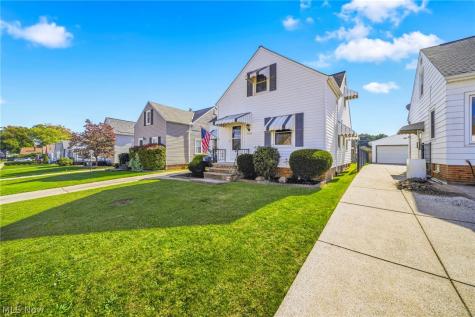 5703 Pelham Drive Parma OH 44129