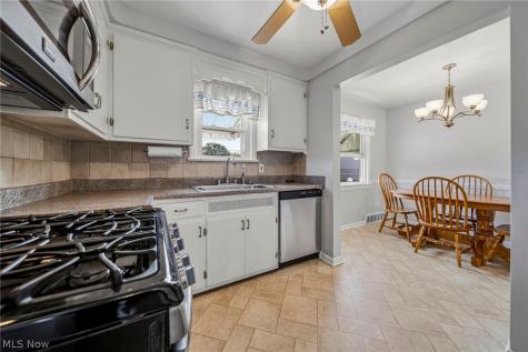 5703 Pelham Drive Parma OH 44129