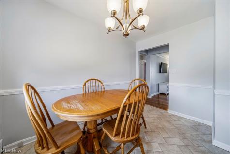 5703 Pelham Drive Parma OH 44129