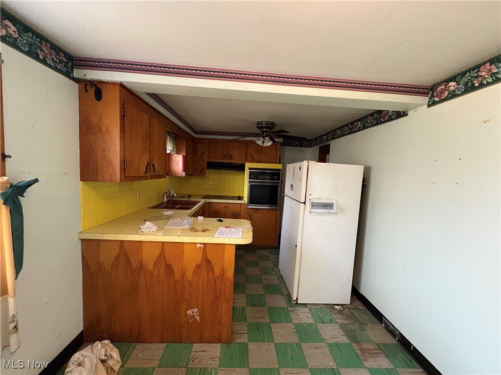 3858 Easton Street NE Canton OH 44721