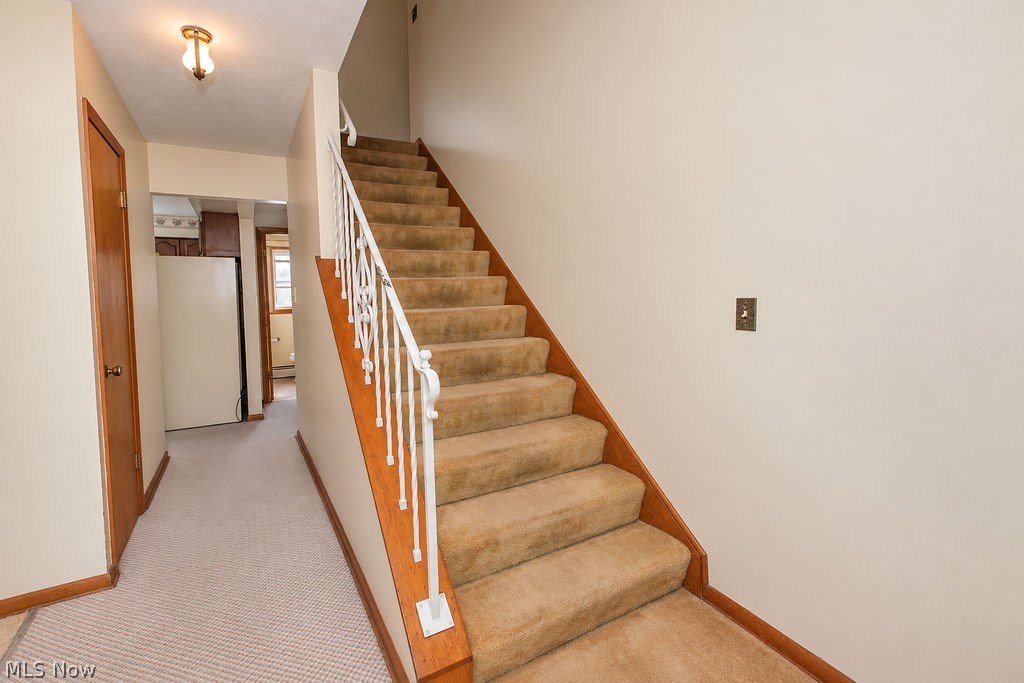 2361 Weymouth Road Hinckley OH 44233
