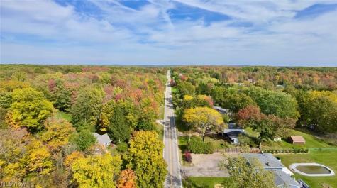 2361 Weymouth Road Hinckley OH 44233