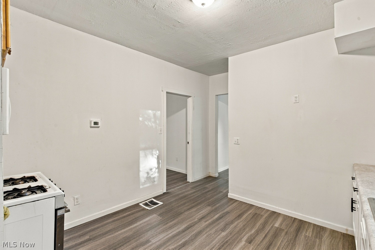 108 W Long Street Akron OH 44301
