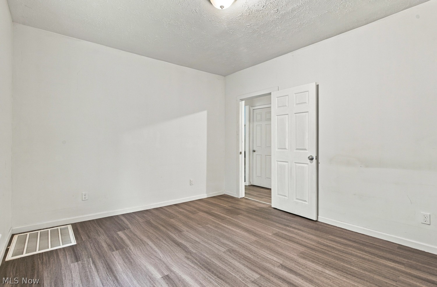 108 W Long Street Akron OH 44301