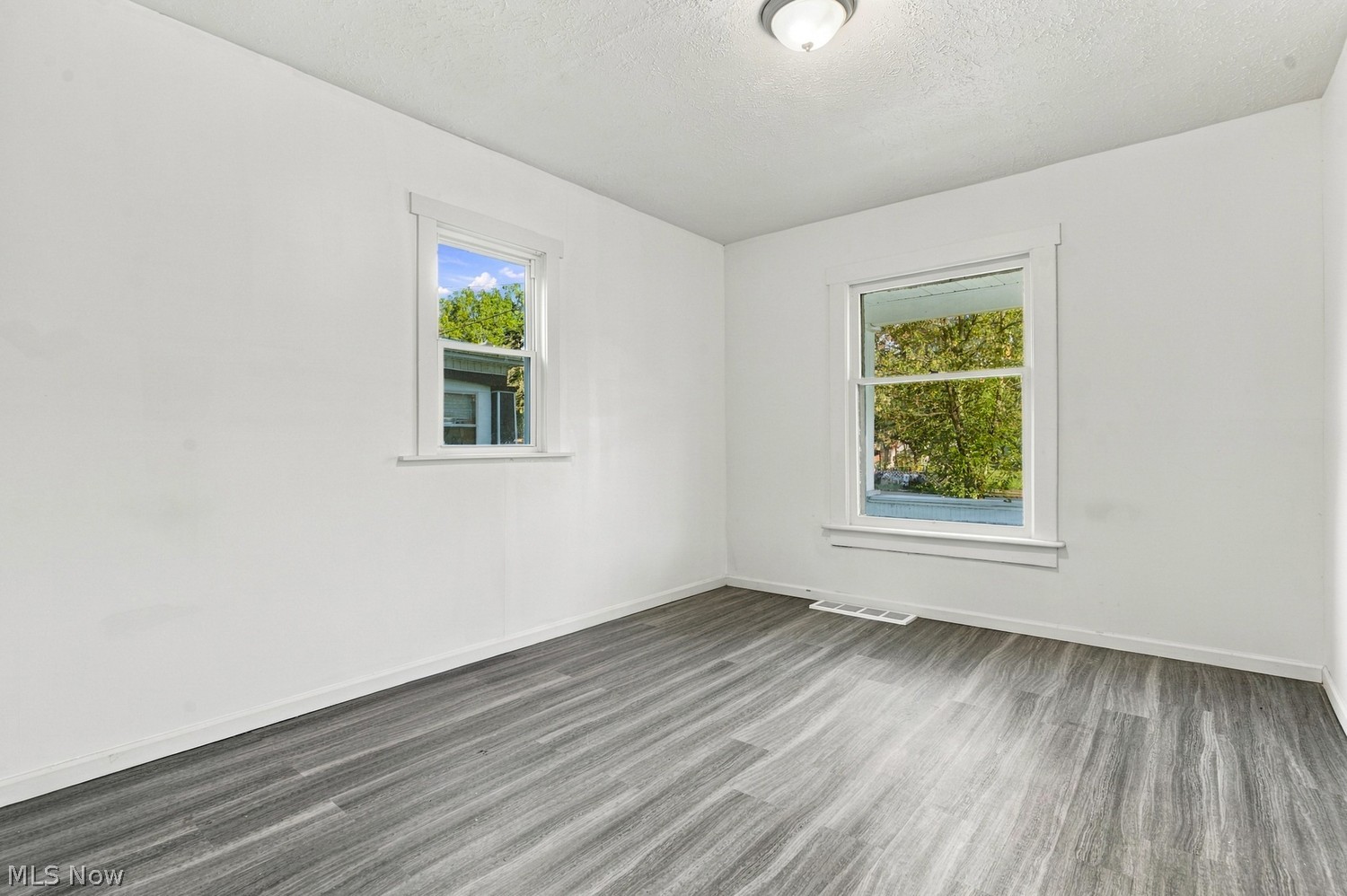 108 W Long Street Akron OH 44301