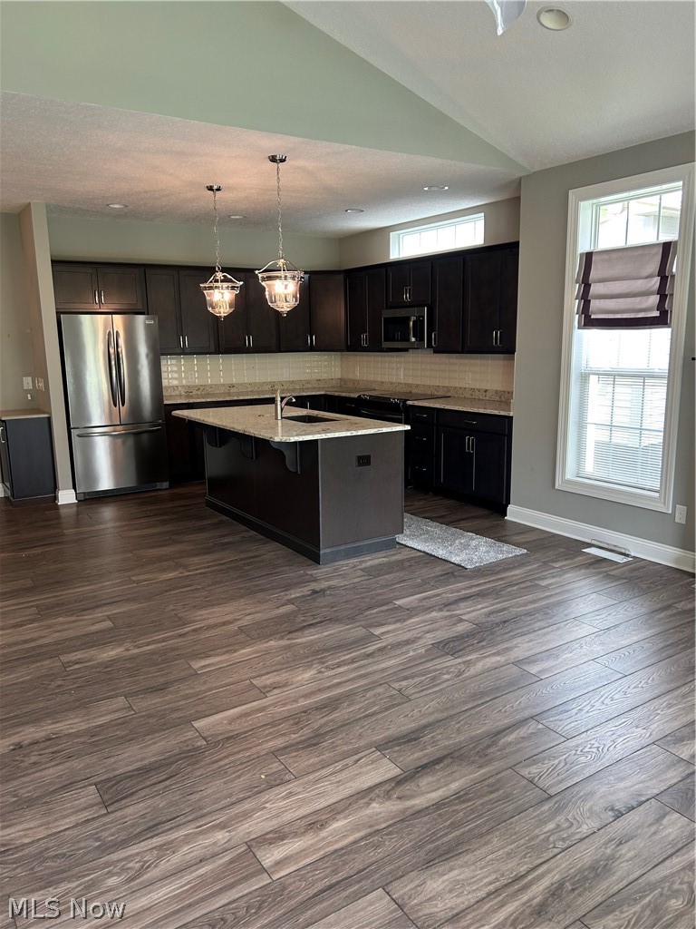 8415 Bella Drive Macedonia OH 44056