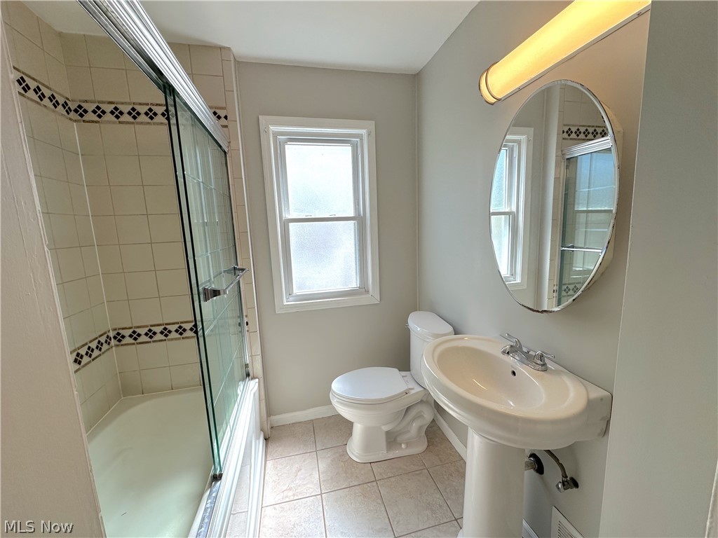 20120 Wilmore Avenue Euclid OH 44123
