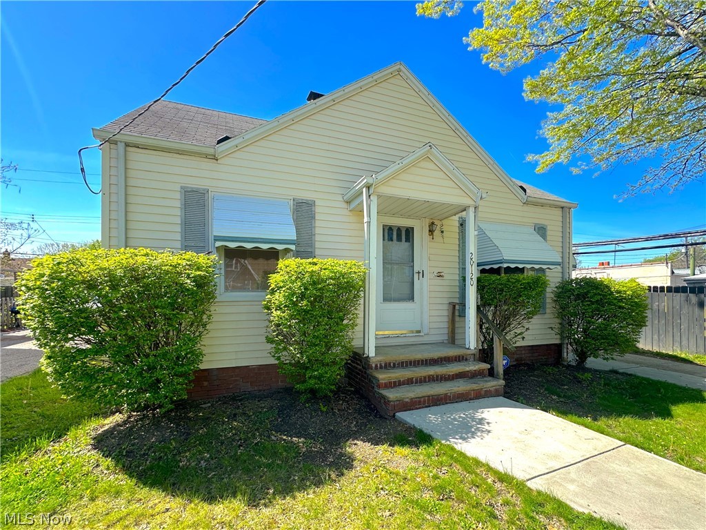 20120 Wilmore Avenue Euclid OH 44123