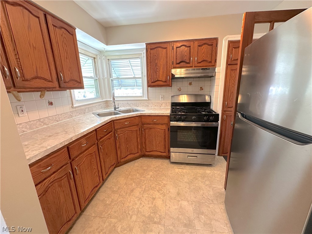 20120 Wilmore Avenue Euclid OH 44123