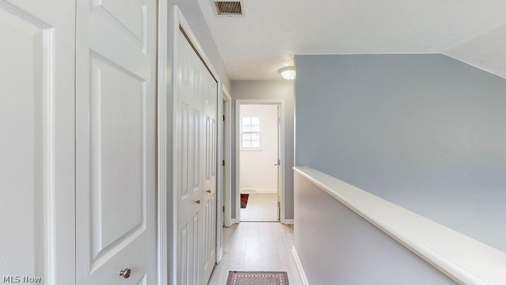 8683 Kingfisher Lane Macedonia OH 44056