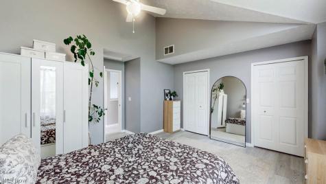 8683 Kingfisher Lane Macedonia OH 44056