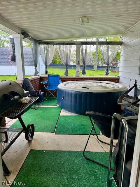 208 W Marshall Road Mcdonald OH 44437