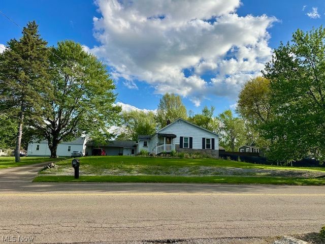 208 W Marshall Road Mcdonald OH 44437