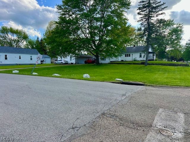 208 W Marshall Road Mcdonald OH 44437