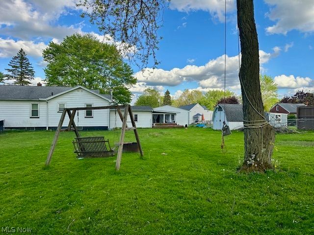 208 W Marshall Road Mcdonald OH 44437