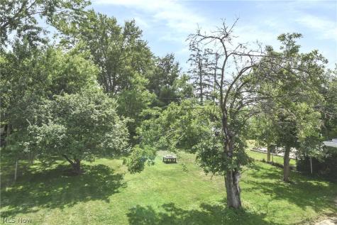 4213 W 223rd Street Fairview Park OH 44126