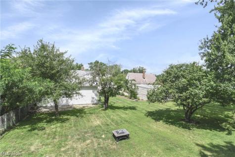 4213 W 223rd Street Fairview Park OH 44126