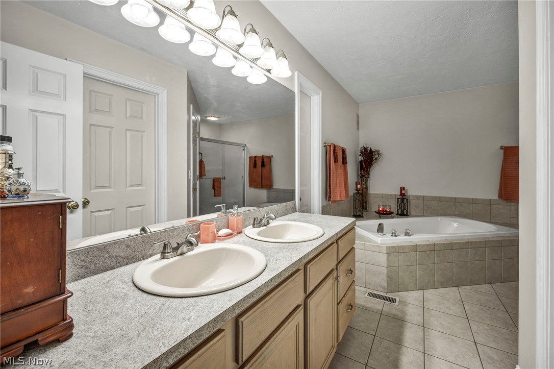 177 E 192nd Street Euclid OH 44119