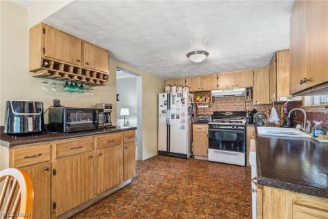 823 N Rockhill Avenue Alliance OH 44601