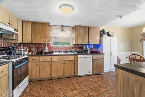 823 N Rockhill Avenue Alliance OH 44601