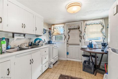 823 N Rockhill Avenue Alliance OH 44601