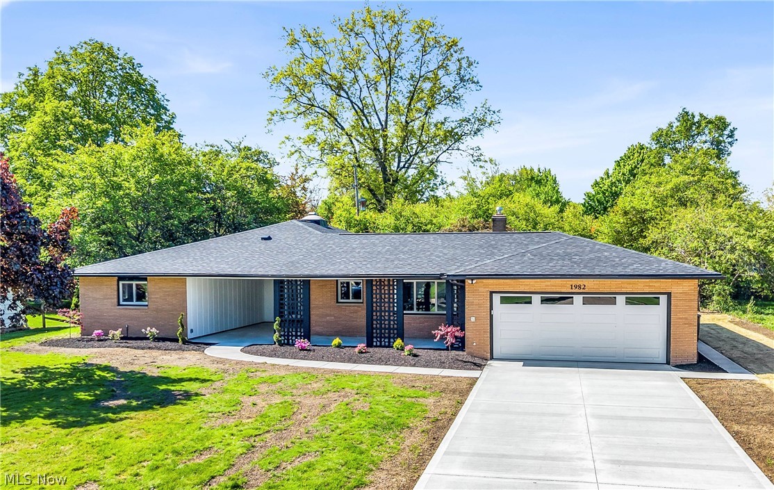 1982 Edenhall Drive Lyndhurst OH 44124