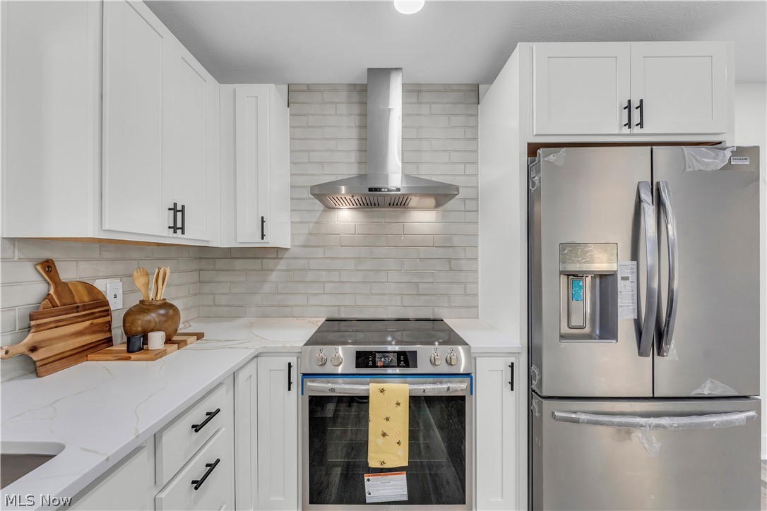 1982 Edenhall Drive Lyndhurst OH 44124