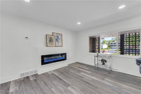 1982 Edenhall Drive Lyndhurst OH 44124