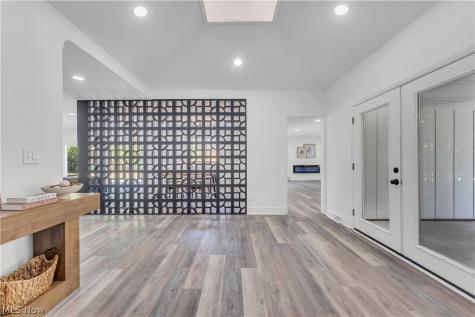 1982 Edenhall Drive Lyndhurst OH 44124