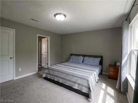 3397 Buckeye Trail Uniontown OH 44685