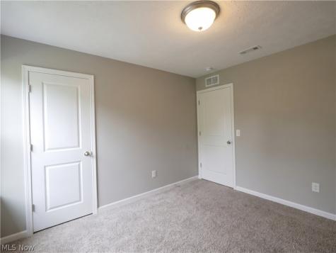 3397 Buckeye Trail Uniontown OH 44685