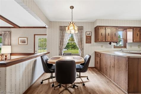 13176 Whitney Road Strongsville OH 44136