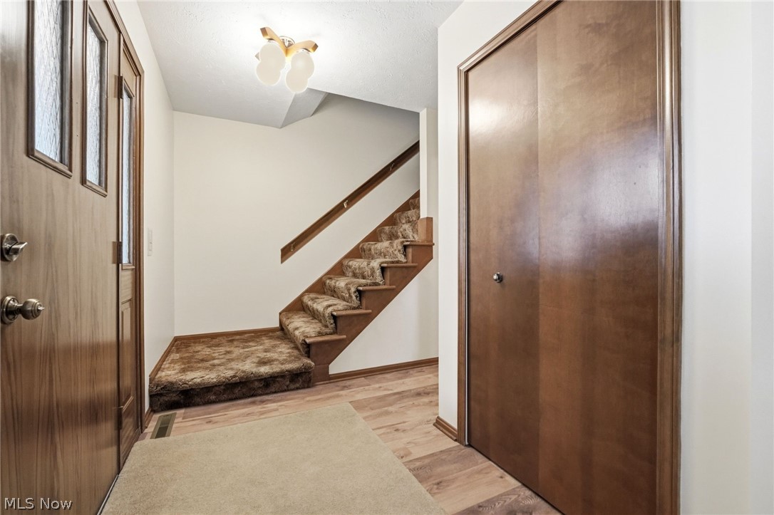 13176 Whitney Road Strongsville OH 44136