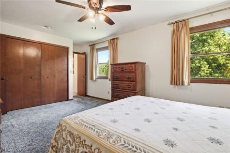13176 Whitney Road Strongsville OH 44136