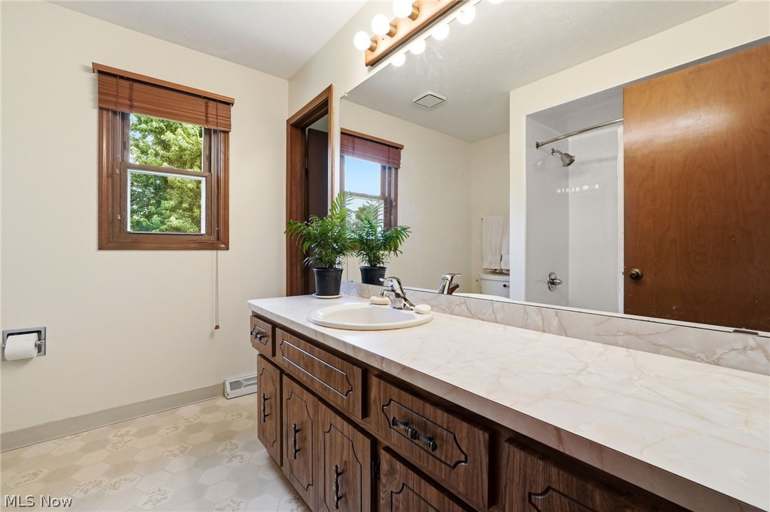 13176 Whitney Road Strongsville OH 44136