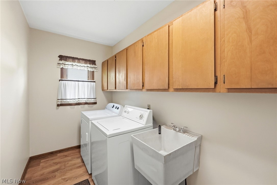 13176 Whitney Road Strongsville OH 44136