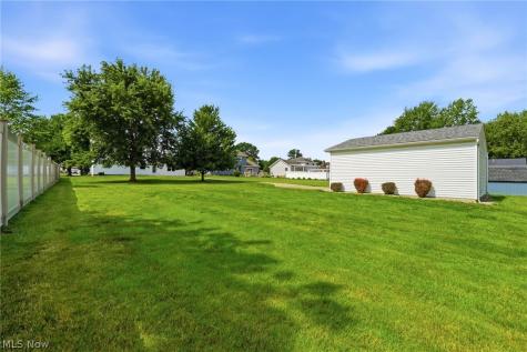 13176 Whitney Road Strongsville OH 44136