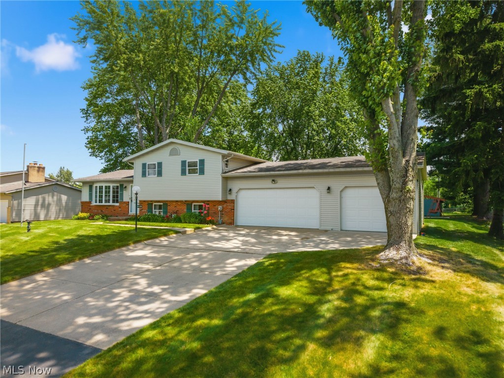 8540 Morrilton Circle NW North Canton OH 44720