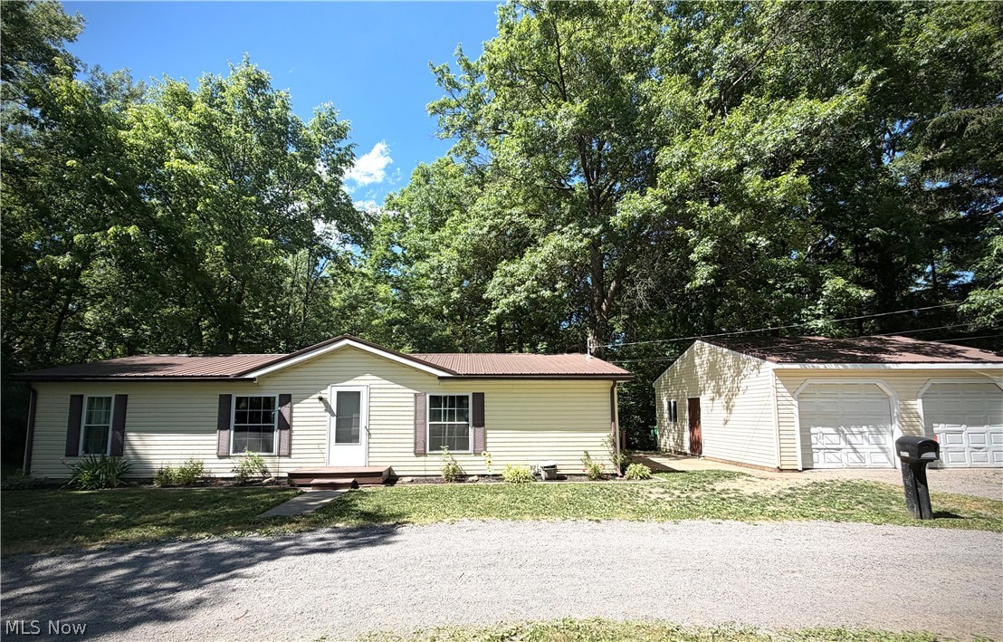 4648 Geauga Portage Easterly Road West Farmington OH 44491