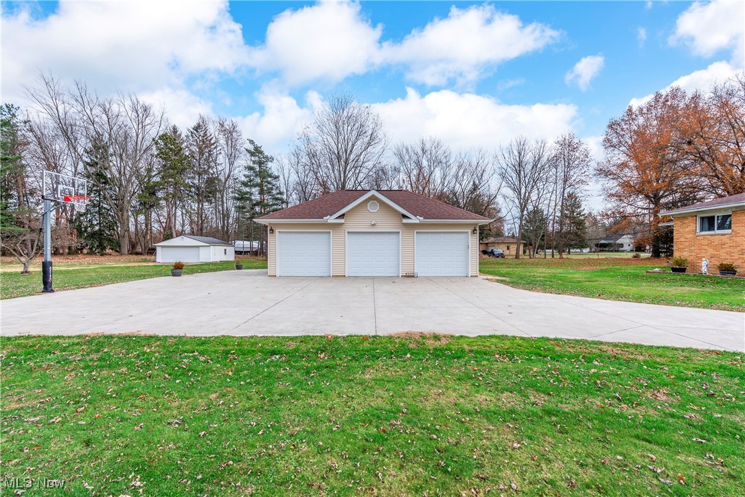 11356 Albion Road North Royalton OH 44133